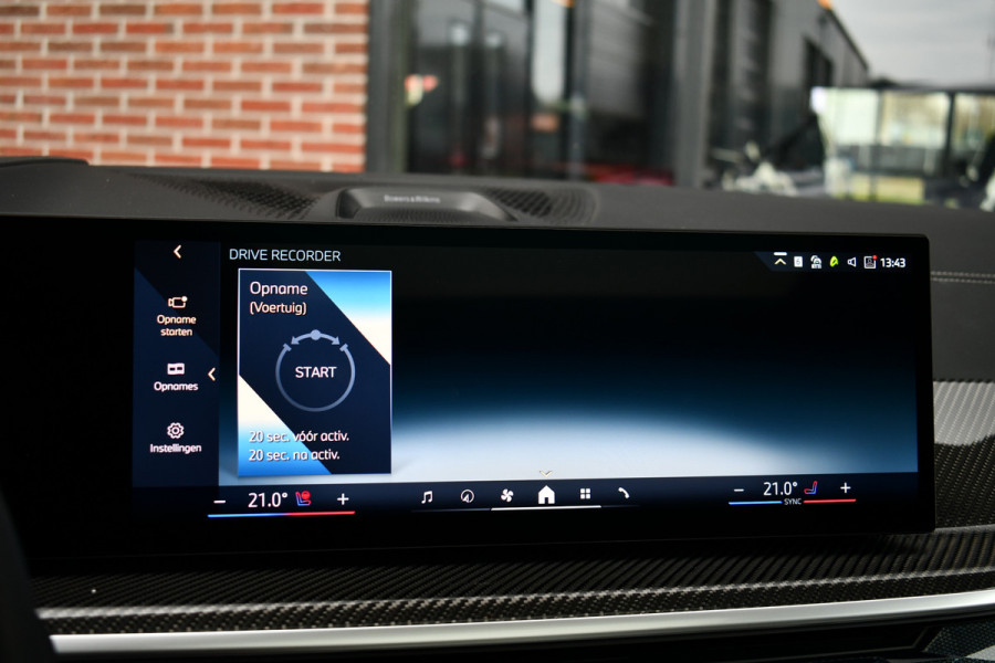 BMW X5 xDrive50e M-Sport Pro Skylounge ACC Trekh B&W Massage Ventilatie Alcantara 22inch