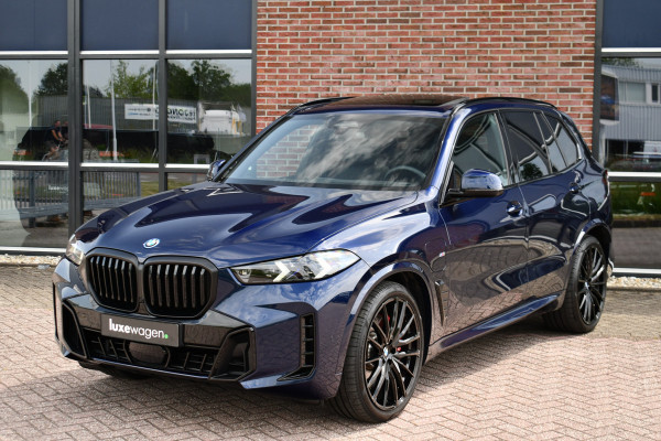 BMW X5 xDrive50e M-Sport Pro Skylounge ACC Trekh B&W Massage Ventilatie Alcantara 22inch