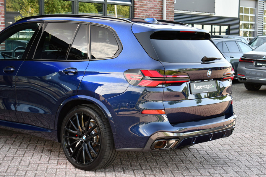 BMW X5 xDrive50e M-Sport Pro Skylounge ACC Trekh B&W Massage Ventilatie Alcantara 22inch