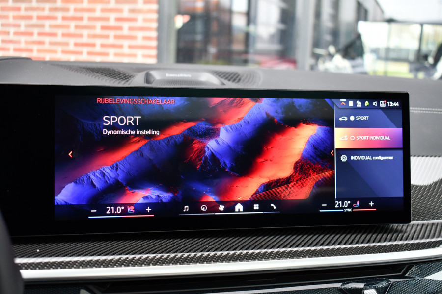 BMW X5 xDrive50e M-Sport Pro Skylounge ACC Trekh B&W Massage Ventilatie Alcantara 22inch