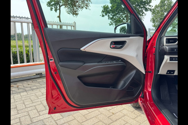 Suzuki Swift 1.2 Select Smart Hybrid CAMERA / PARKEERSENSOREN / NAVIGATIE / CRUISE CONTROL / STOELVERWARMING / ECC