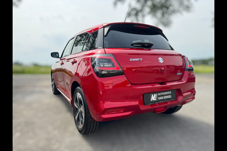 Suzuki Swift 1.2 Select Smart Hybrid CAMERA / PARKEERSENSOREN / NAVIGATIE / CRUISE CONTROL / STOELVERWARMING / ECC