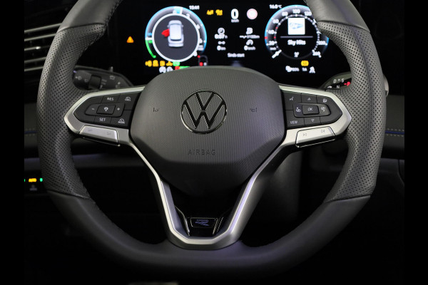 Volkswagen Tiguan R-Line Edition 1.5 eHybrid 272 PK DSG | 20" LM | IQ.Light | 360 graden camera | Panoramadak | Stoelventilatie |