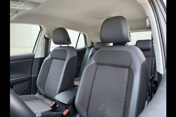 Volkswagen T-Cross 1.0 TSI Style LED 18'' Stoelverw CarPlay