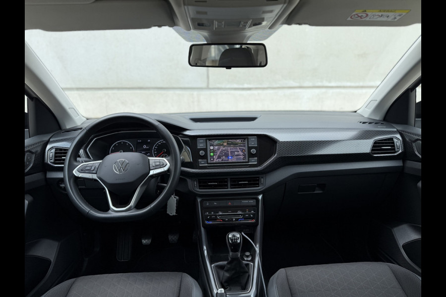 Volkswagen T-Cross 1.0 TSI Style LED 18'' Stoelverw CarPlay