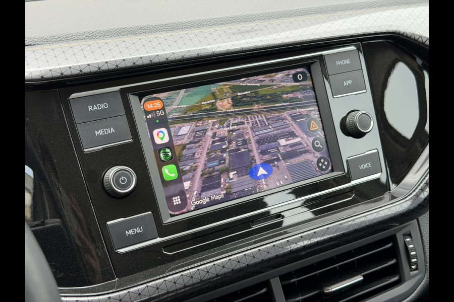 Volkswagen T-Cross 1.0 TSI Style LED 18'' Stoelverw CarPlay