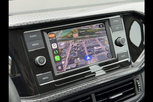 Volkswagen T-Cross 1.0 TSI Style LED 18'' Stoelverw CarPlay