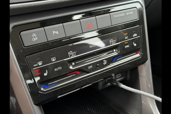 Volkswagen T-Cross 1.0 TSI Style LED 18'' Stoelverw CarPlay