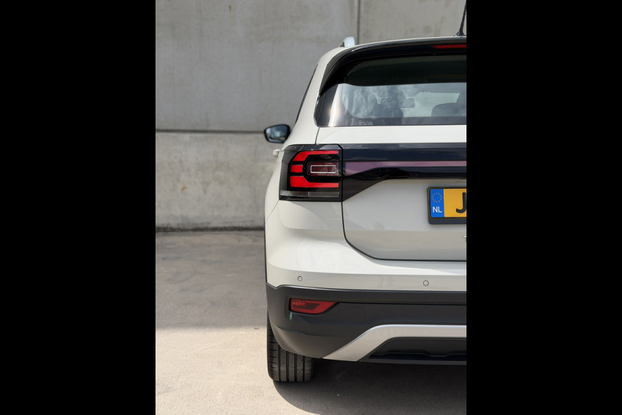 Volkswagen T-Cross 1.0 TSI Style LED 18'' Stoelverw CarPlay