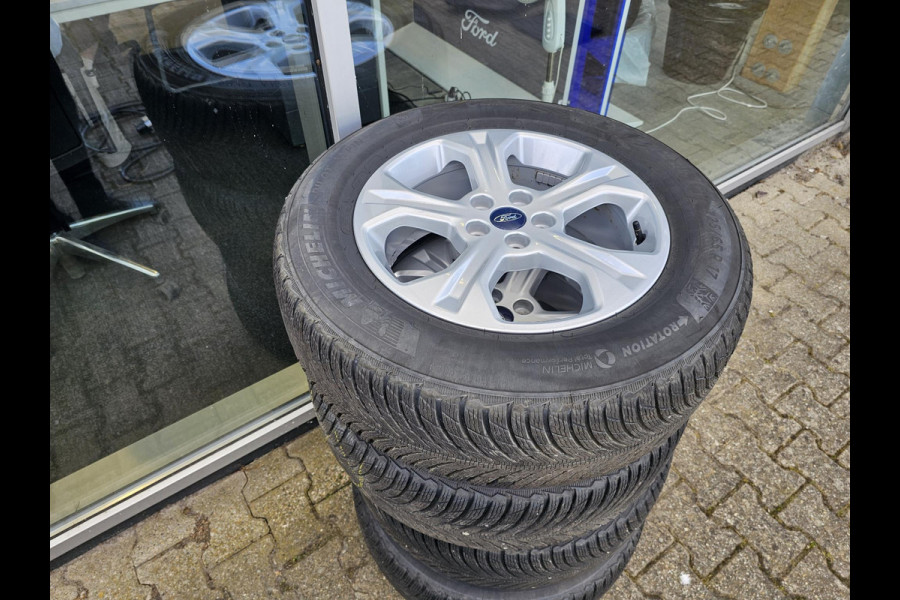 Ford Kuga 2.5 PHEV ST-Line X | Adaptive cruise control | Winter Pack | Head up Display | Dodehoeksensoren | Bang&Olufsen | Nieuwstaat! | Sluitende onderhoudshistorie van Ford! | 2de wielset