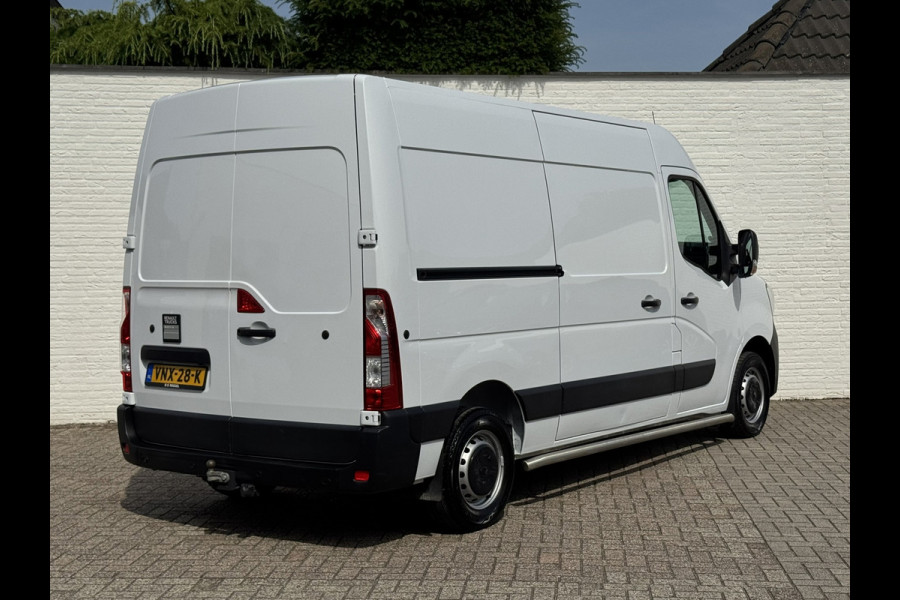 Renault Master T35 2.3 dCi 150 L2H3 3 Zits Trekhaak 3500kg Camera Cruise Carplay Navigatie Airconditioning