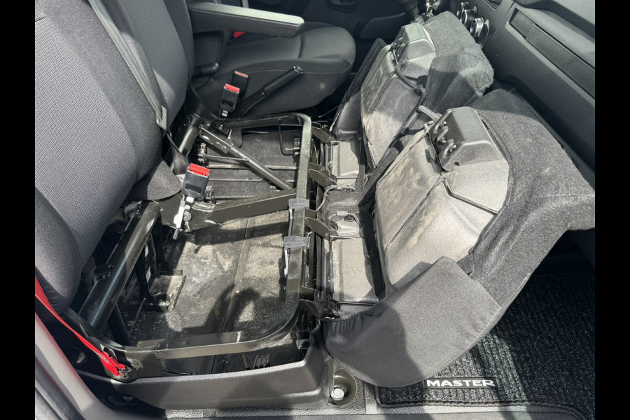 Renault Master T35 2.3 dCi 150 L2H3 3 Zits Trekhaak 3500kg Camera Cruise Carplay Navigatie Airconditioning