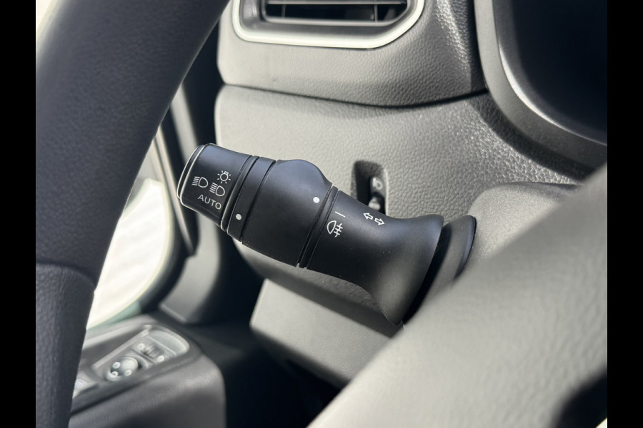 Renault Master T35 2.3 dCi 150 L2H3 3 Zits Trekhaak 3500kg Camera Cruise Carplay Navigatie Airconditioning