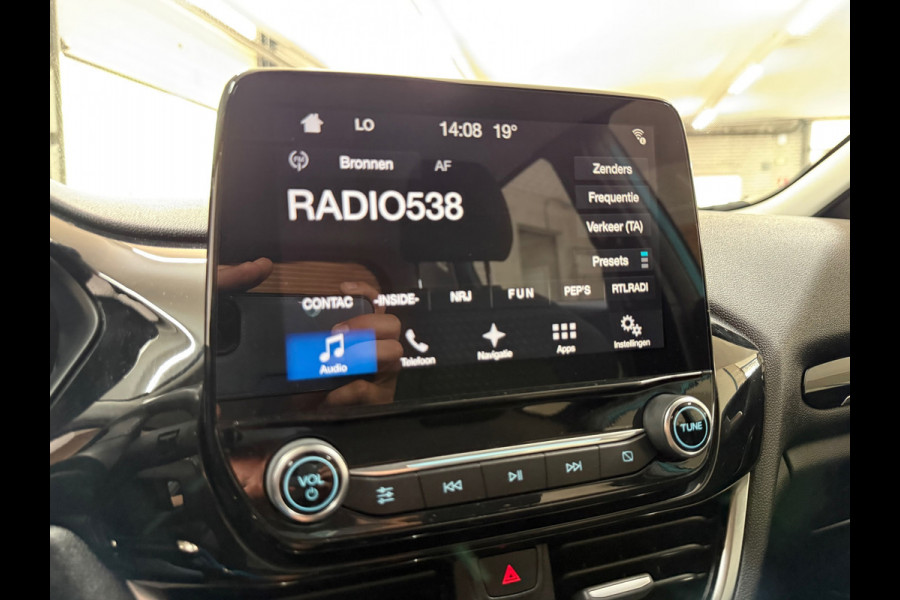 Ford Fiesta 1.0 EcoBoost Titanium | Winterpakket | Camera | Park Assist | Cool&Sound | Ambient |LED| Clima | Cruise | Navi | DAB+