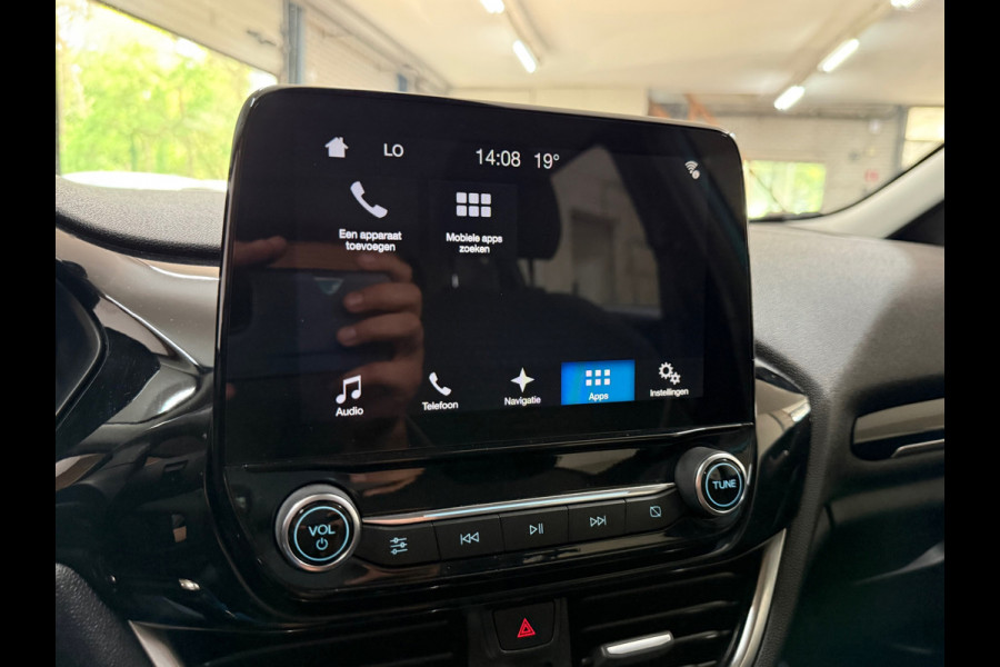 Ford Fiesta 1.0 EcoBoost Titanium | Winterpakket | Camera | Park Assist | Cool&Sound | Ambient |LED| Clima | Cruise | Navi | DAB+