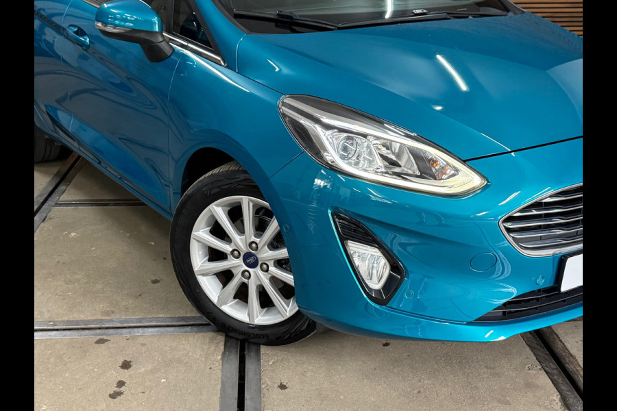 Ford Fiesta 1.0 EcoBoost Titanium | Winterpakket | Camera | Park Assist | Cool&Sound | Ambient |LED| Clima | Cruise | Navi | DAB+