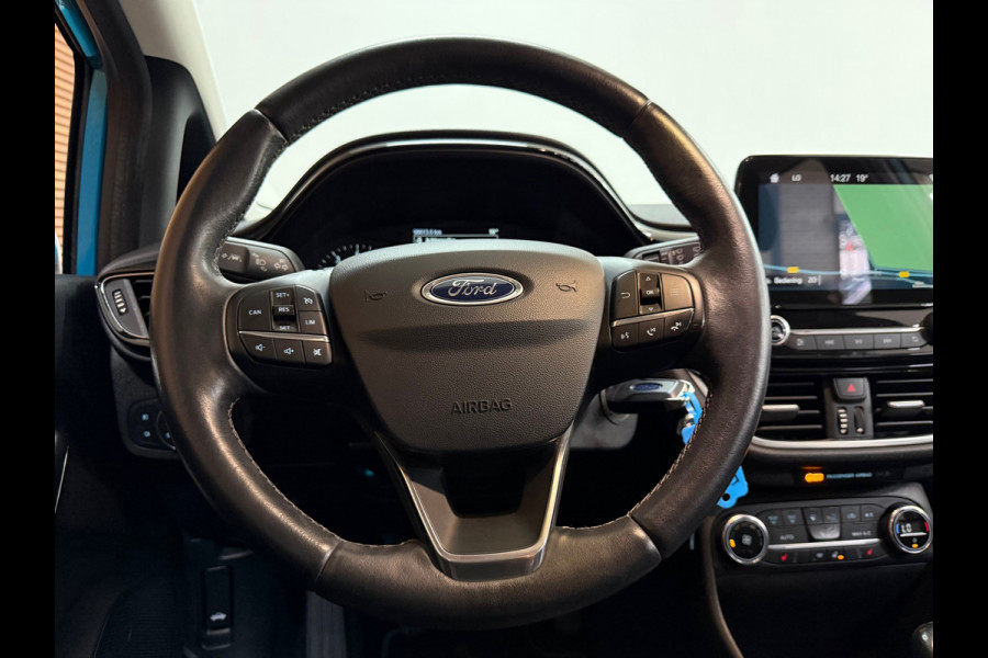 Ford Fiesta 1.0 EcoBoost Titanium | Winterpakket | Camera | Park Assist | Cool&Sound | Ambient |LED| Clima | Cruise | Navi | DAB+