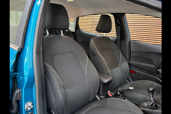 Ford Fiesta 1.0 EcoBoost Titanium | Winterpakket | Camera | Park Assist | Cool&Sound | Ambient |LED| Clima | Cruise | Navi | DAB+