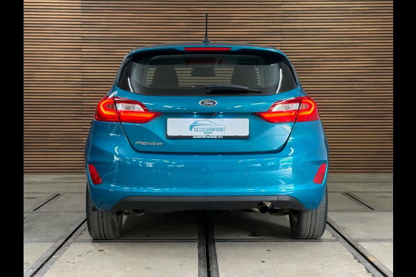 Ford Fiesta 1.0 EcoBoost Titanium | Winterpakket | Camera | Park Assist | Cool&Sound | Ambient |LED| Clima | Cruise | Navi | DAB+