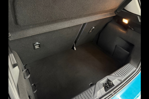 Ford Fiesta 1.0 EcoBoost Titanium | Winterpakket | Camera | Park Assist | Cool&Sound | Ambient |LED| Clima | Cruise | Navi | DAB+
