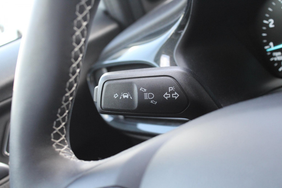 Ford Puma 1.0 EcoBoost Hybrid Titanium | B&O Audio | Stoel + Stuurverwarming | Climate Control | Navigatie | Parkeersensoren | Cruise Control |