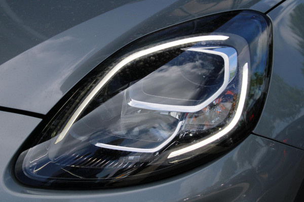 Ford Puma 1.0 EcoBoost Hybrid Titanium | B&O Audio | Stoel + Stuurverwarming | Climate Control | Navigatie | Parkeersensoren | Cruise Control |