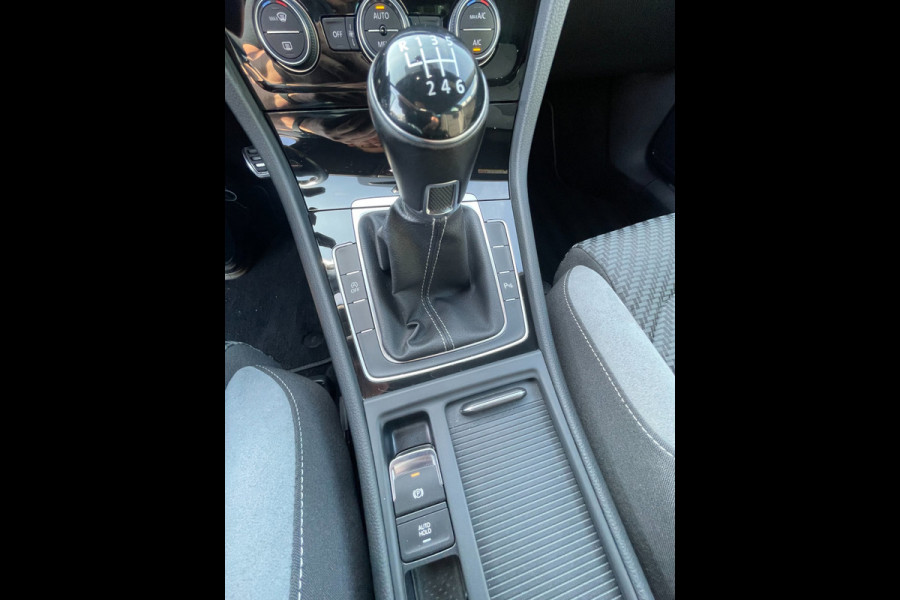 Volkswagen Golf 1.5 TSI R-line | R-line interieur en exterieur pakket | Digitale cockpit