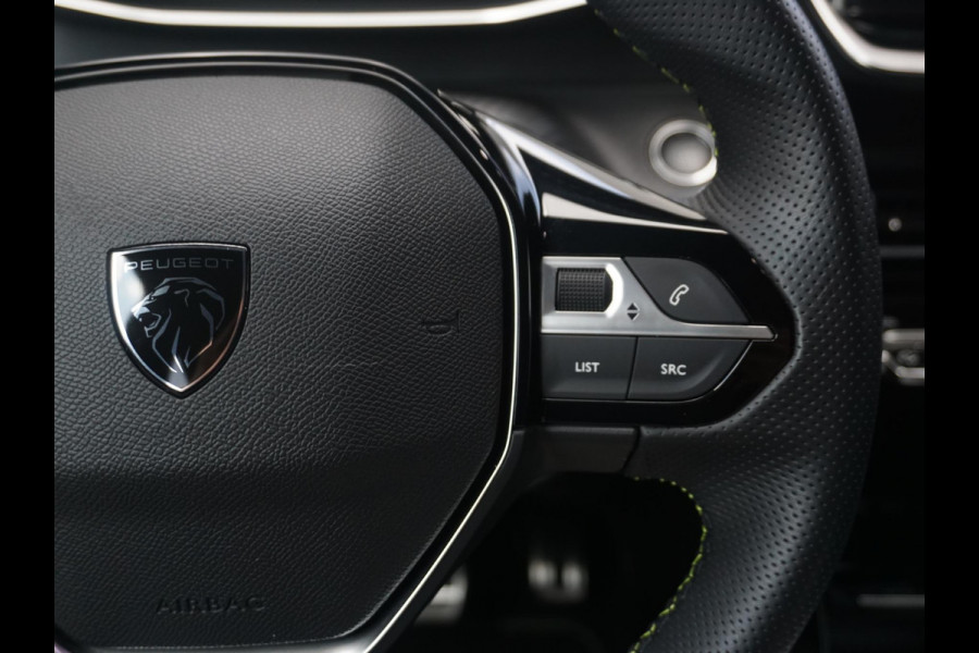 Peugeot e-2008 EV GT 54 kWh | PARKEERSENSOREN MET CAMERA | NAVI | CRUISE CONTROL | APPLE CARPLAY | 28.908 KM