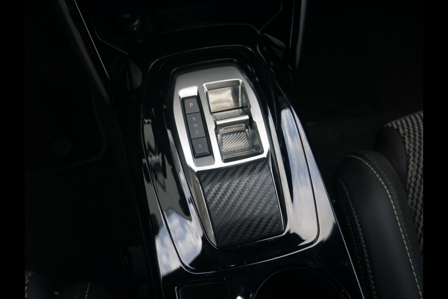 Peugeot e-2008 EV GT 54 kWh | PARKEERSENSOREN MET CAMERA | NAVI | CRUISE CONTROL | APPLE CARPLAY | 28.908 KM