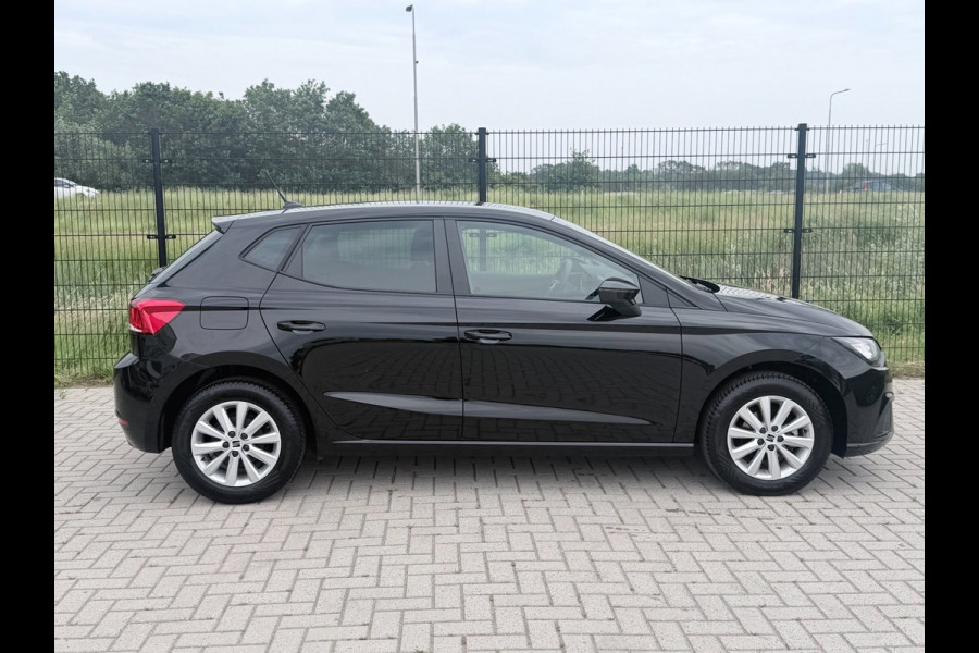 Seat Ibiza 1.0 EcoTSI Style Business Connect | Camera | Carplay | Stoelverwarming |