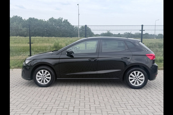 Seat Ibiza 1.0 EcoTSI Style Business Connect | Camera | Carplay | Stoelverwarming |