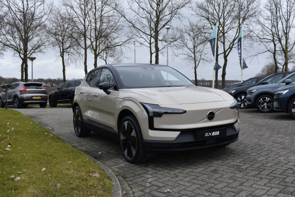 Volvo EX30 Extended Range Plus 272PK Europa 69 kWh | H&K | Blis | ACC | Climate | Elektr. Stoel