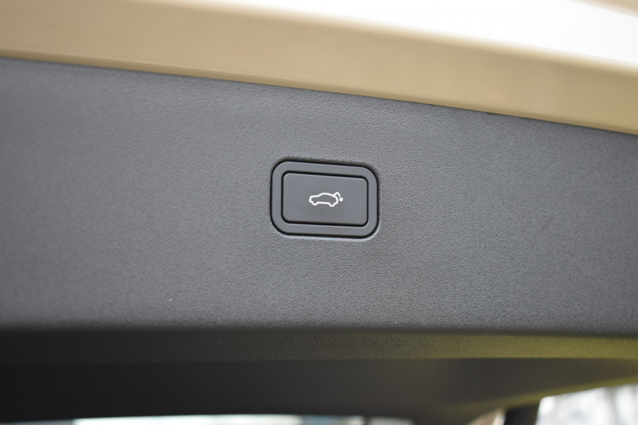 Volvo EX30 Extended Range Plus 272PK Europa 69 kWh | H&K | Blis | ACC | Climate | Elektr. Stoel