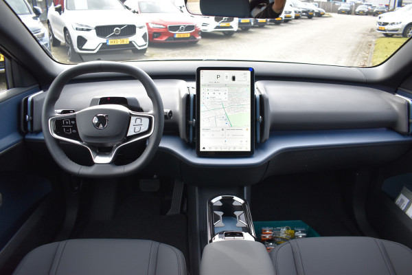Volvo EX30 Extended Range Plus 272PK Europa 69 kWh | H&K | Blis | ACC | Climate | Elektr. Stoel