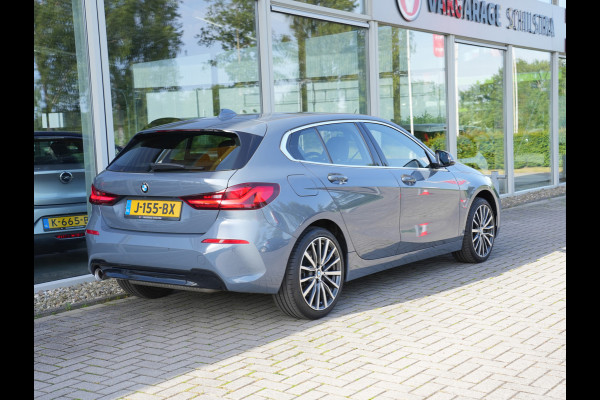 BMW 1-serie 118i Executive Edition DAB | Leer | sportstoelen | Apple/Android Auto
