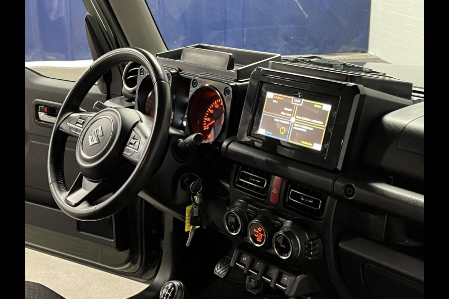 Suzuki Jimny 1.5 Stijl 4 Persoons Trekhaak | Cruise-/ climate control | Stoelverwarming | Airco | Navigatie | Carplay