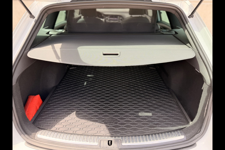 Seat Leon ST 1.5 TSI FR DSG Pano Beats Virtual CarPlay Camera