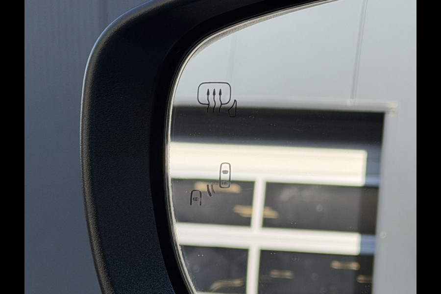 Suzuki Swift 1.2 Comfort Smart Hybrid | Parkeersensoren | Climate control | Carplay/Android