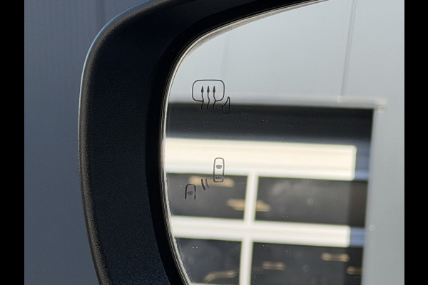 Suzuki Swift 1.2 Comfort Smart Hybrid | Parkeersensoren | Climate control | Carplay/Android