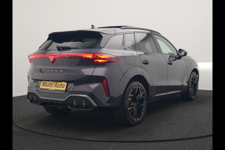CUPRA Terramar 1.5 TSI e-Hybrid VZ Copper Edition PHEV 272pk DARK VOID METALLIC | Panodak | Head Up | Adaptive Cruise | 360 Camera | Lederen Sportstoelen Memory & Verwarmd | Sennheiser Premium Audio | Matrix LED | Sfeerverlichting | Stuur Verwarmd | Keyless | Blis | Plug In Hybrid |