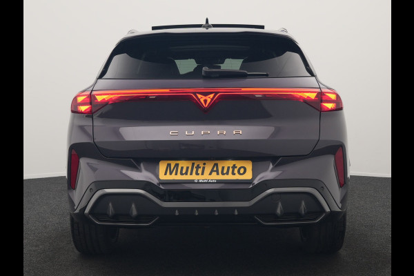 CUPRA Terramar 1.5 TSI e-Hybrid VZ Copper Edition PHEV 272pk DARK VOID METALLIC | Panodak | Head Up | Adaptive Cruise | 360 Camera | Lederen Sportstoelen Memory & Verwarmd | Sennheiser Premium Audio | Matrix LED | Sfeerverlichting | Stuur Verwarmd | Keyless | Blis | Plug In Hybrid |