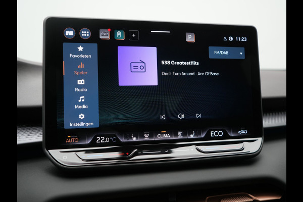 CUPRA Terramar 1.5 TSI e-Hybrid VZ Copper Edition PHEV 272pk DARK VOID METALLIC | Panodak | Head Up | Adaptive Cruise | 360 Camera | Lederen Sportstoelen Memory & Verwarmd | Sennheiser Premium Audio | Matrix LED | Sfeerverlichting | Stuur Verwarmd | Keyless | Blis | Plug In Hybrid |