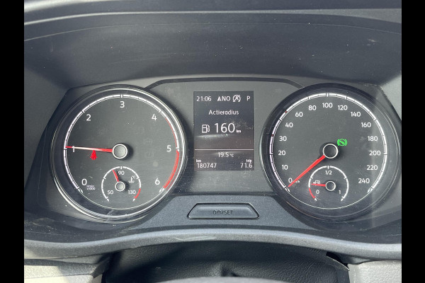 Volkswagen Transporter 2.0 TDI L1H1*AUTOM.*A.C*CRUISE*NAVI*HAAK*CARPLAY*