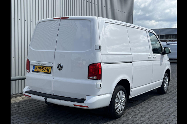 Volkswagen Transporter 2.0 TDI L1H1*AUTOM.*A.C*CRUISE*NAVI*HAAK*CARPLAY*