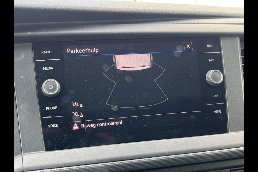 Volkswagen Transporter 2.0 TDI L1H1*AUTOM.*A.C*CRUISE*NAVI*HAAK*CARPLAY*