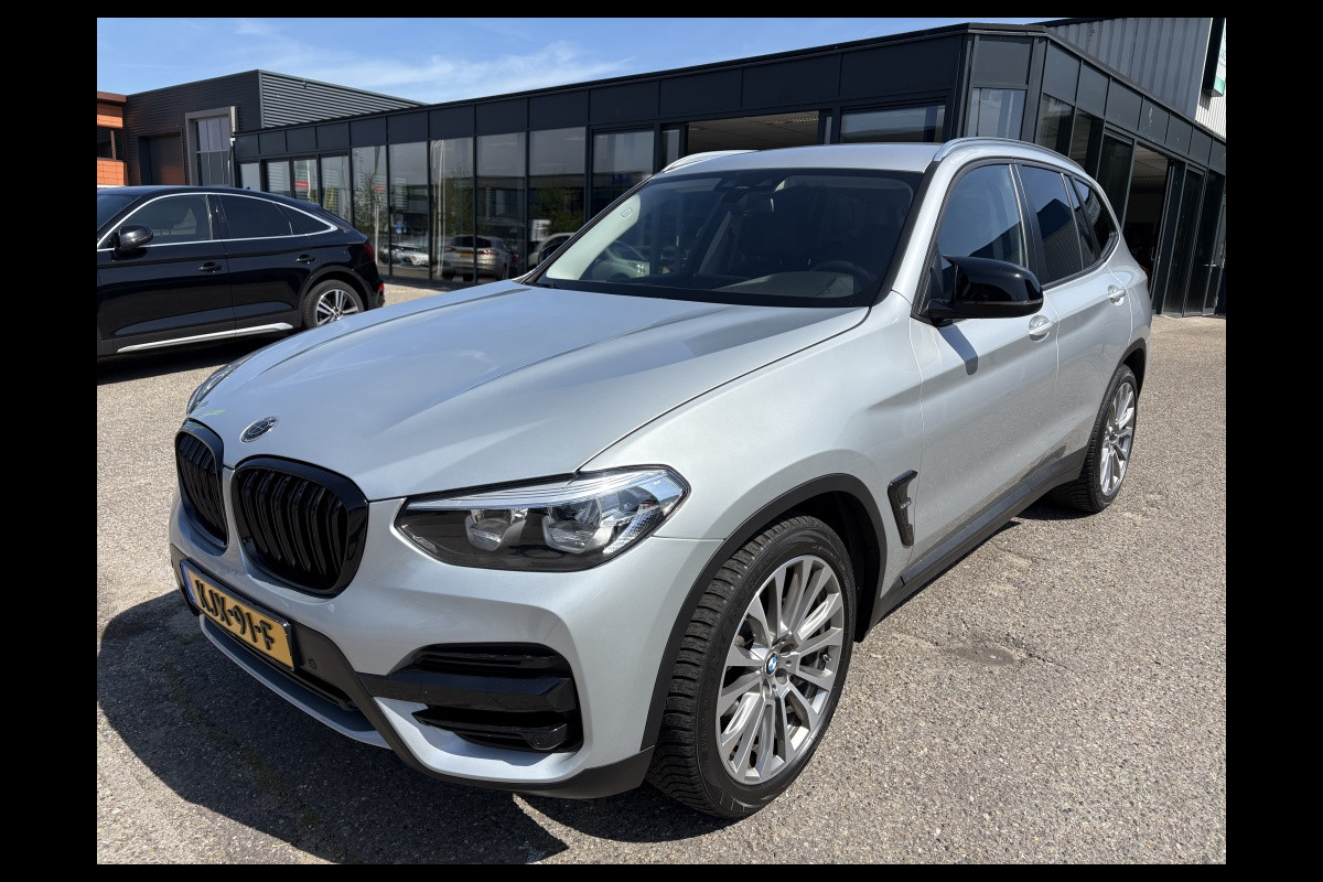 BMW X3 xDrive30i High Executive | M-PAKKET | TREKHAAK 2400kg | STOELVER