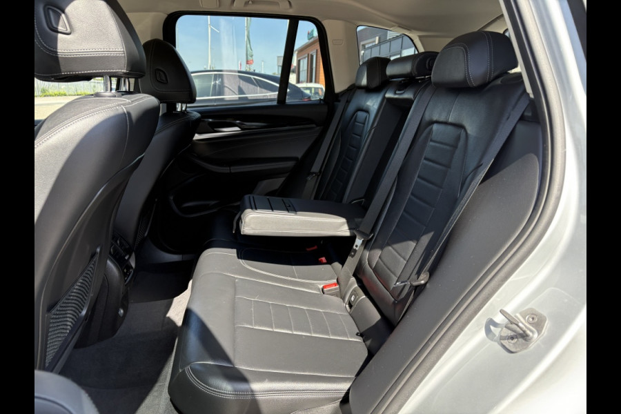 BMW X3 xDrive30i High Executive | M-PAKKET | TREKHAAK 2400kg | STOELVER