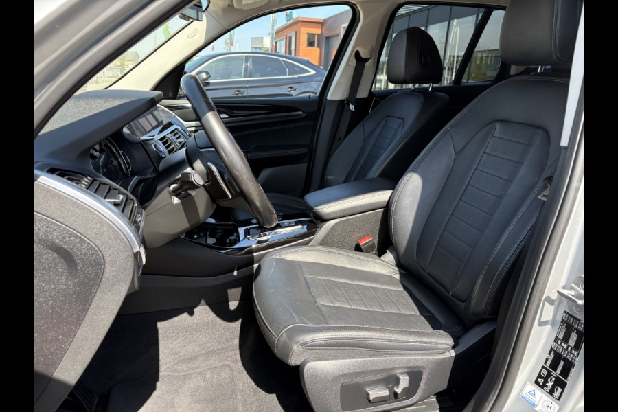 BMW X3 xDrive30i High Executive | M-PAKKET | TREKHAAK 2400kg | STOELVER