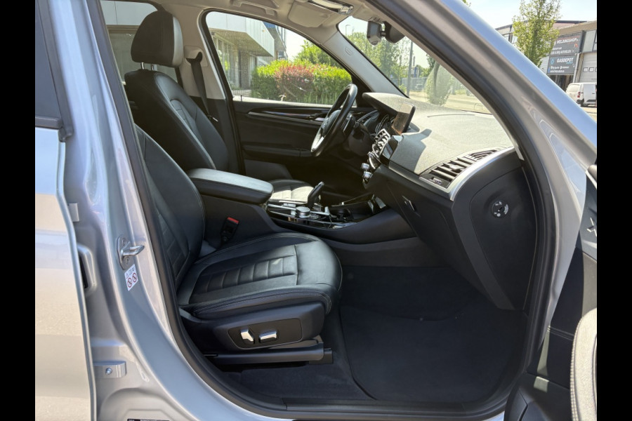 BMW X3 xDrive30i High Executive | M-PAKKET | TREKHAAK 2400kg | STOELVER