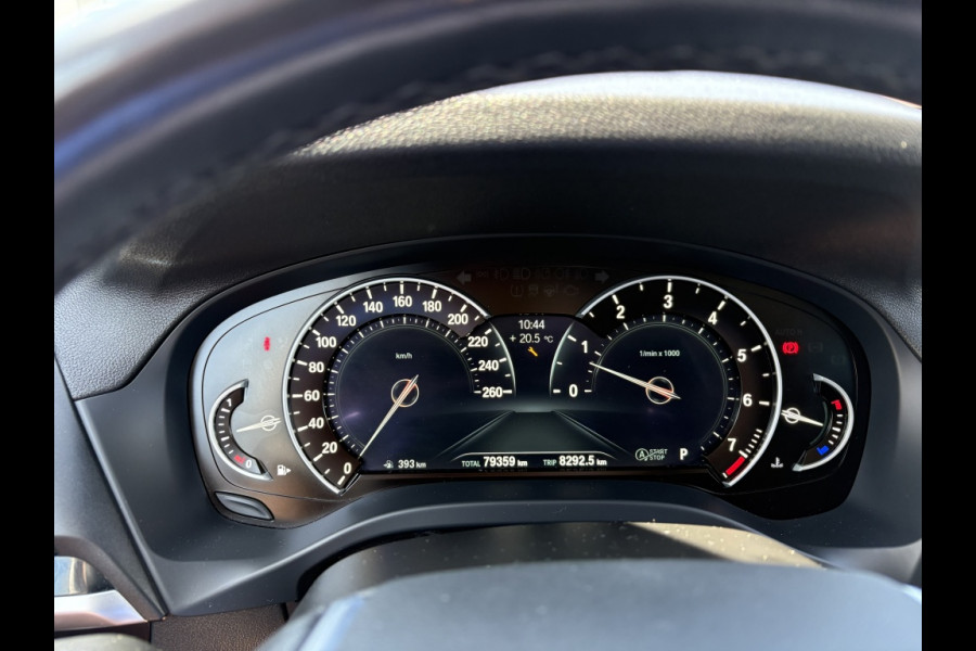 BMW X3 xDrive30i High Executive | M-PAKKET | TREKHAAK 2400kg | STOELVER